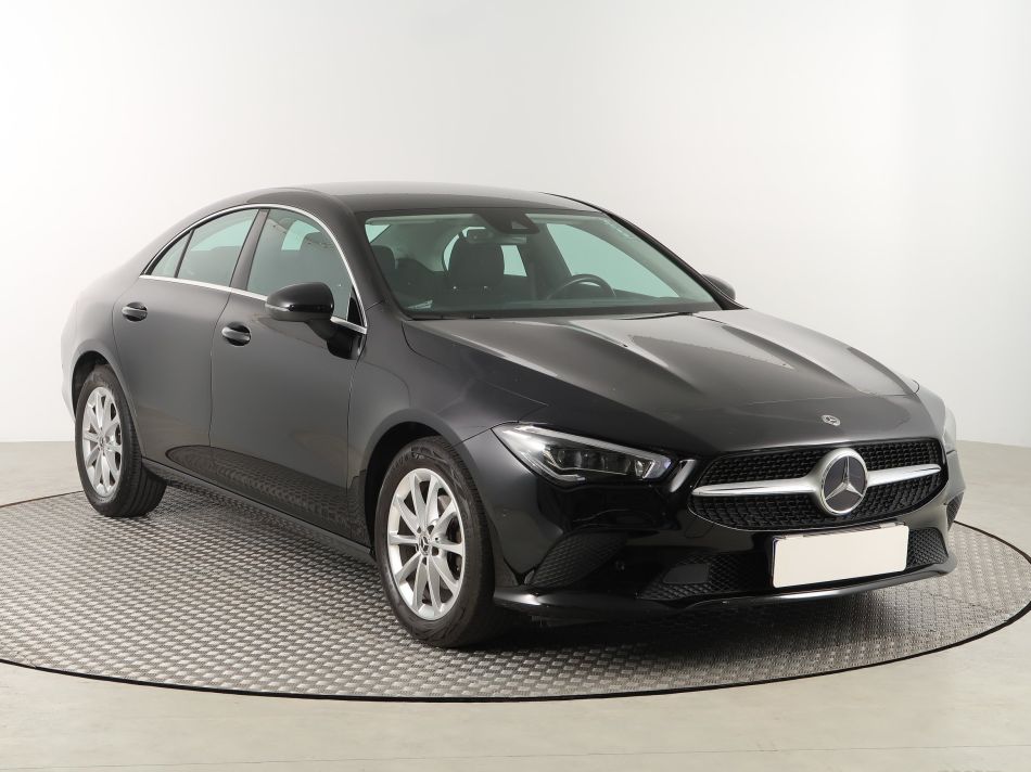 Mercedes-Benz CLA - 2021