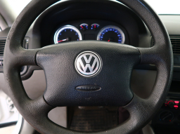Volkswagen Golf 2003