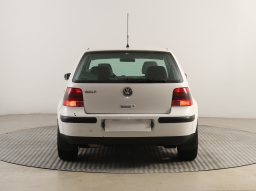 Volkswagen Golf 2003