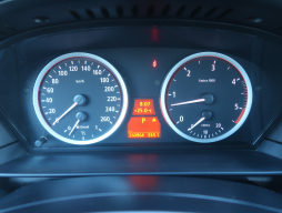 BMW 5 2004