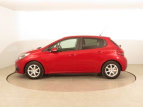 Peugeot 208 - 2015