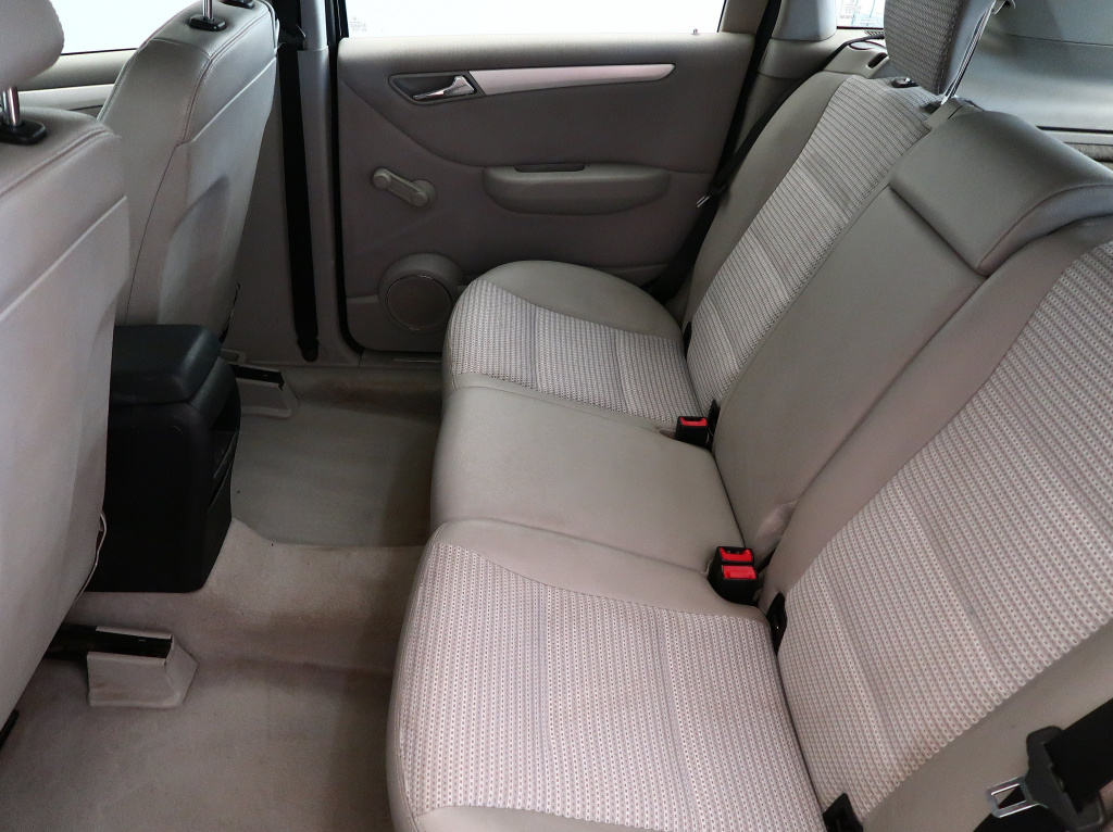 Mercedes-Benz B