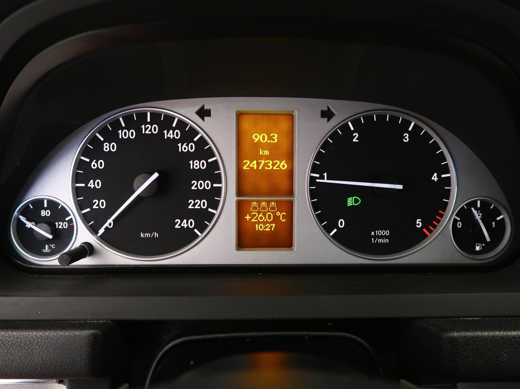 Mercedes-Benz B