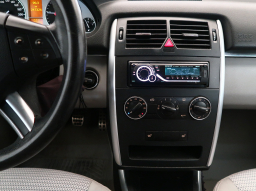 Mercedes-Benz B 2005