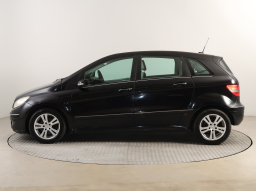Mercedes-Benz B 2005