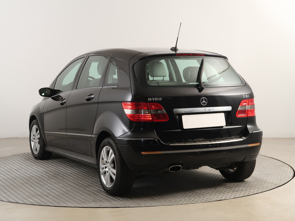 Mercedes-Benz B