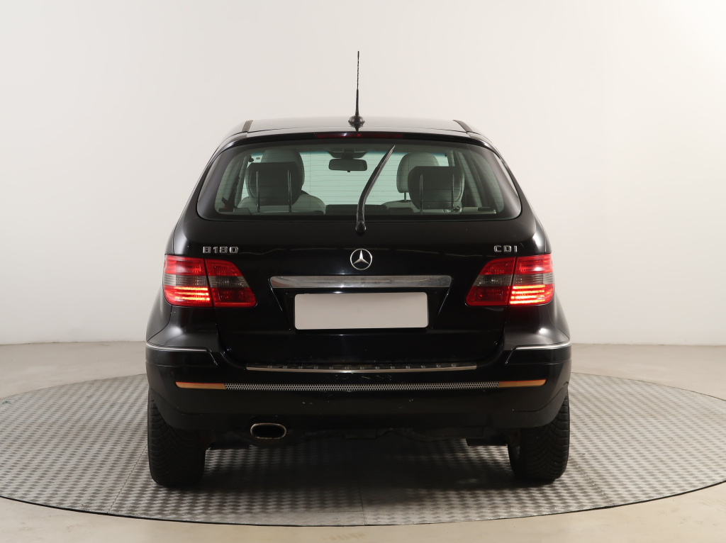 Mercedes-Benz B