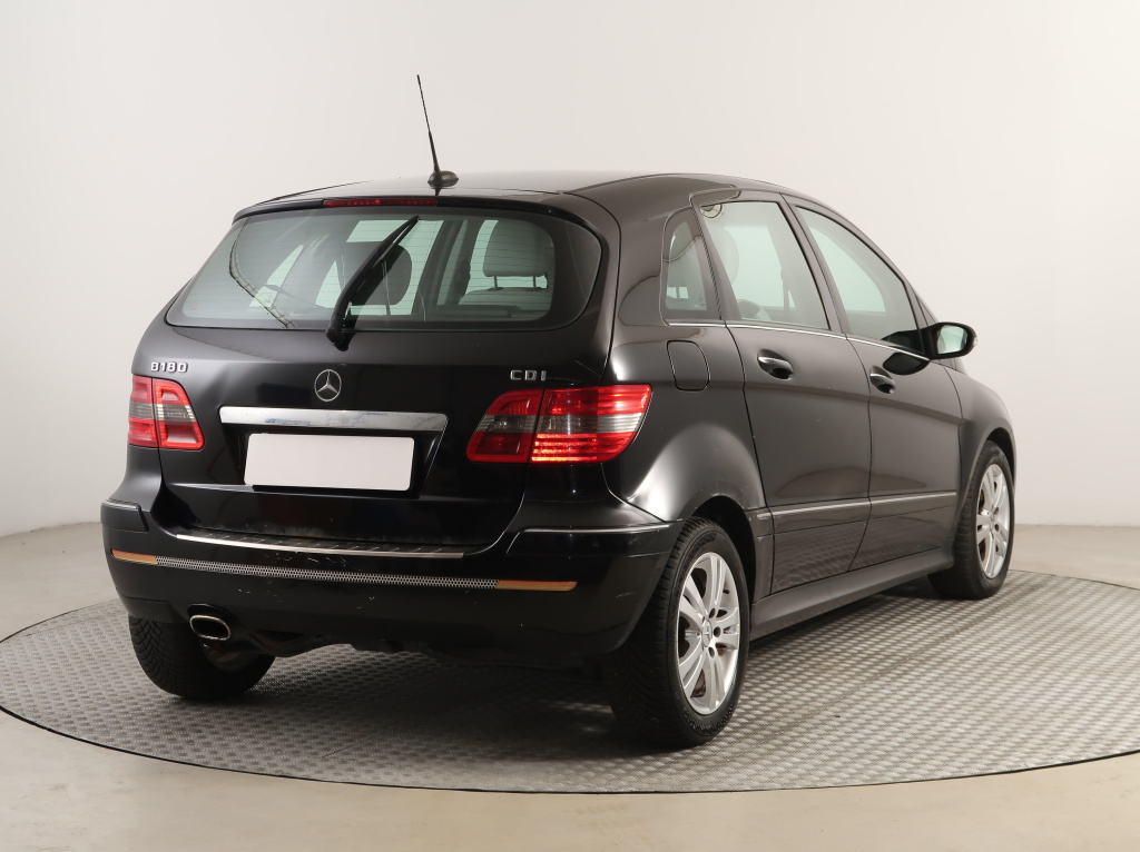 Mercedes-Benz B