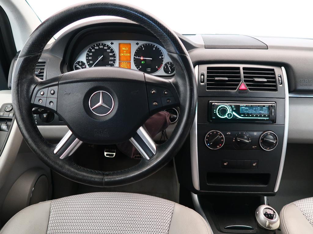 Mercedes-Benz B