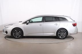 Toyota Avensis - 2016