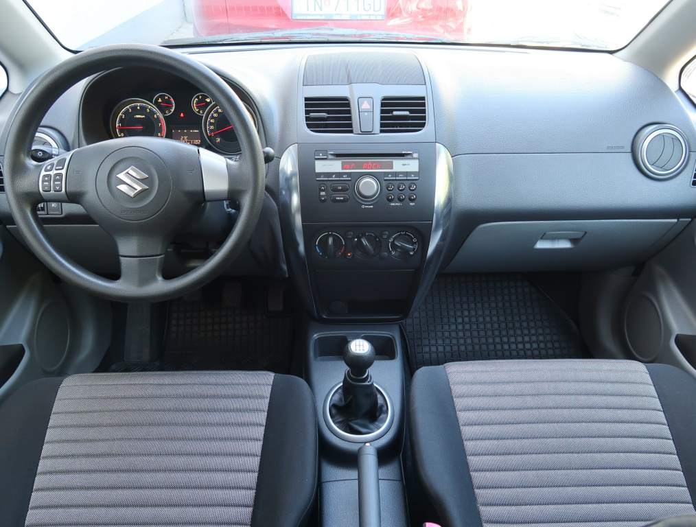 Suzuki SX4