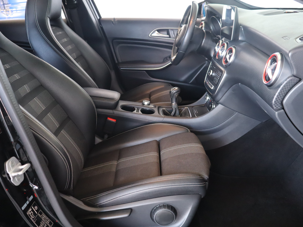 Mercedes-Benz A