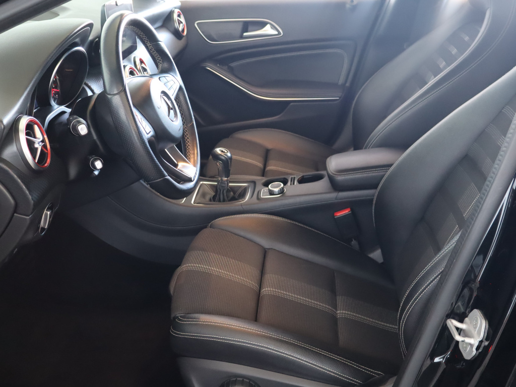 Mercedes-Benz A
