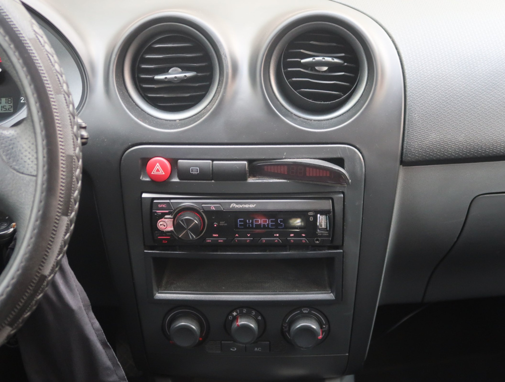 Seat Cordoba
