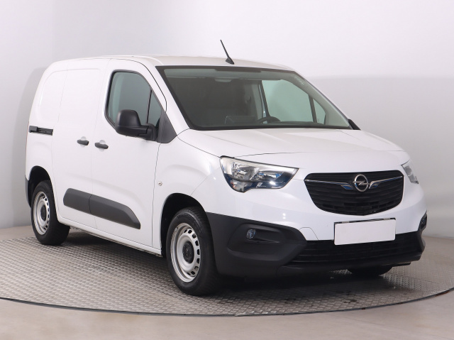 Opel Combo 2023