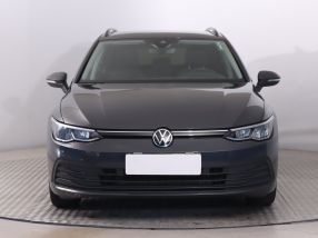 Volkswagen Golf - 2021