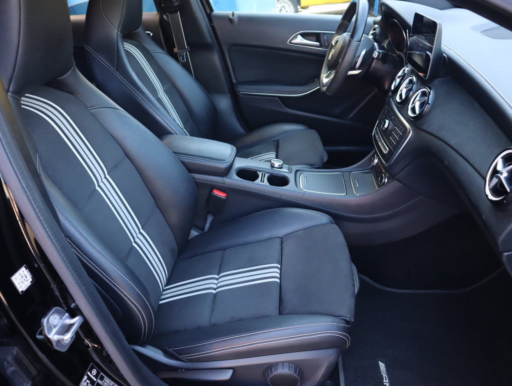 Mercedes-Benz A