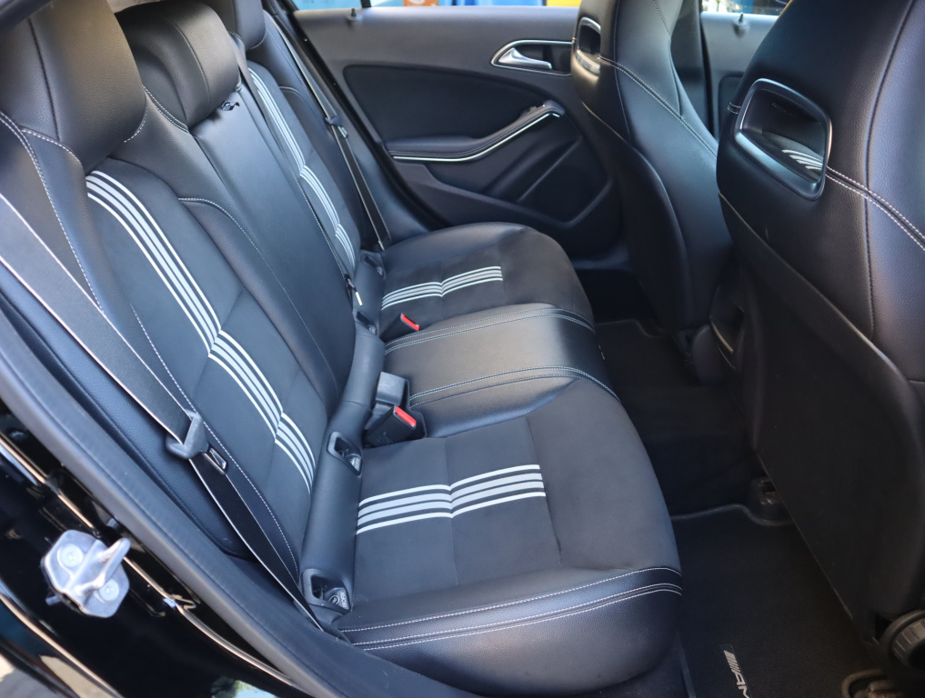 Mercedes-Benz A
