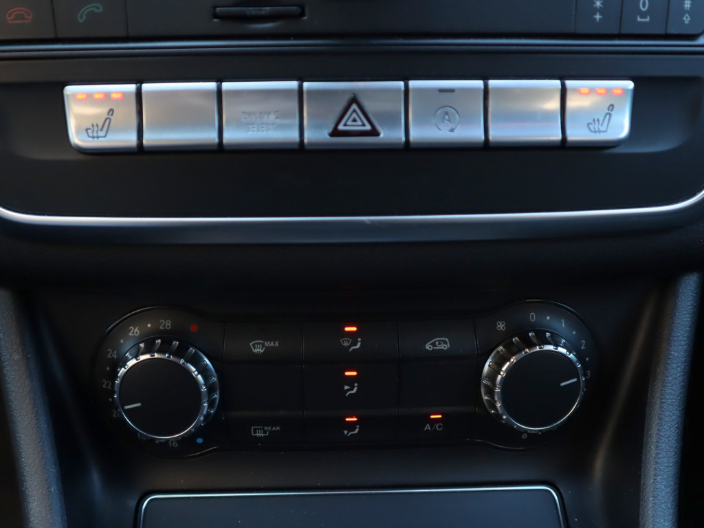 Mercedes-Benz A
