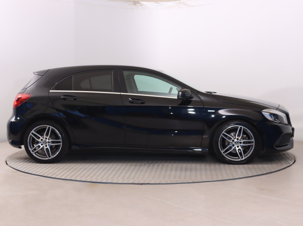 Mercedes-Benz A