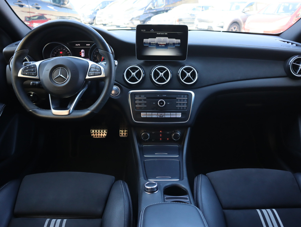 Mercedes-Benz A