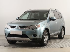 Mitsubishi Outlander - 2009