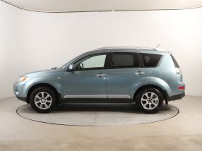 Mitsubishi Outlander - 2009
