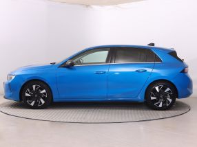 Opel Astra - 2022