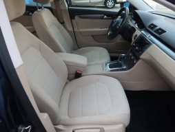 Volkswagen Passat 2013