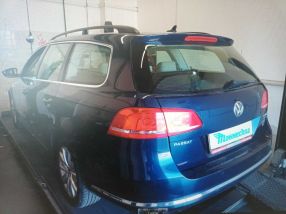 Volkswagen Passat - 2013