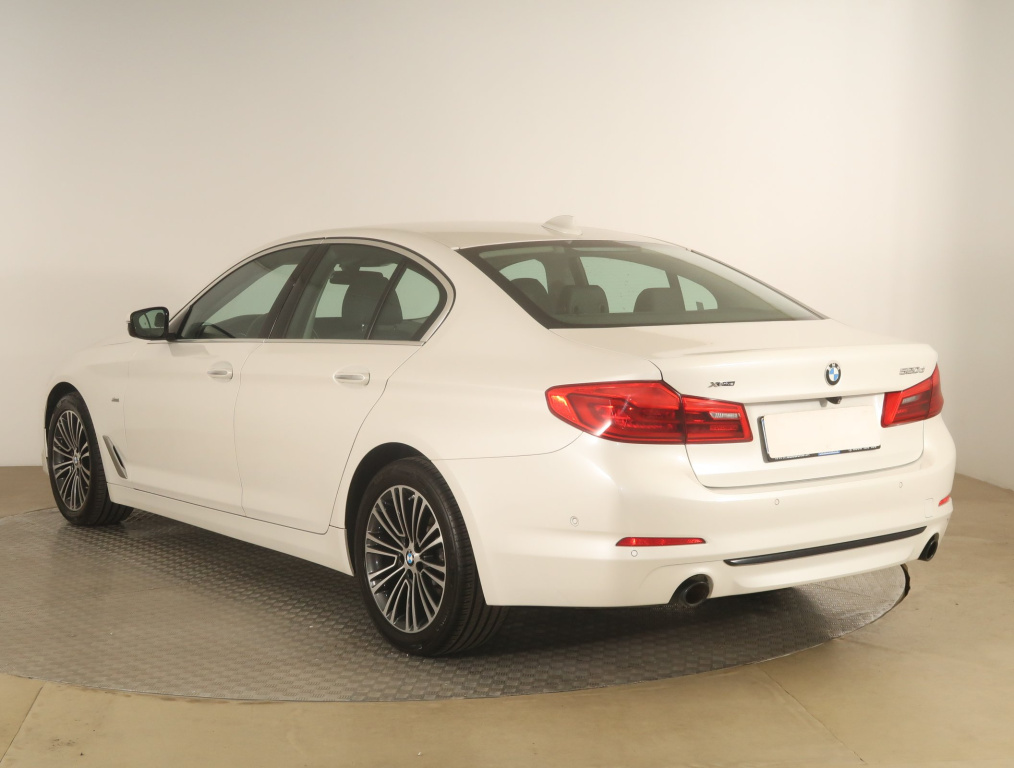 BMW 5