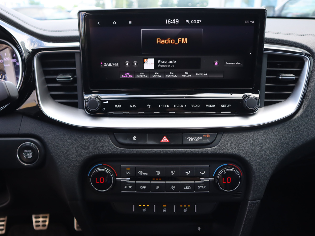 Kia ProCeed