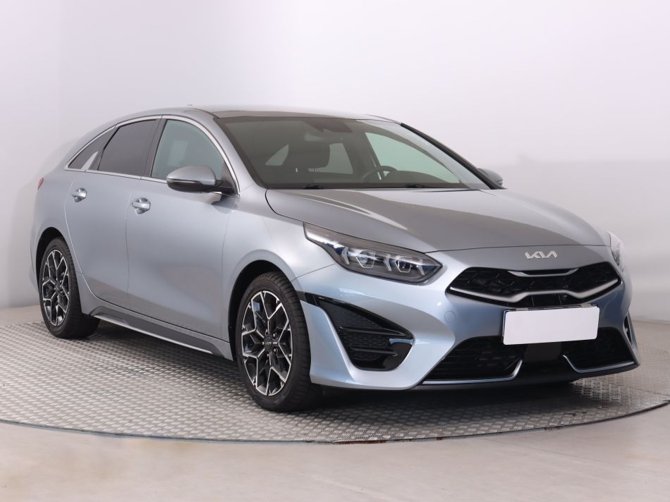 Kia ProCeed - 2022