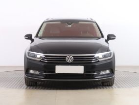 Volkswagen Passat - 2015
