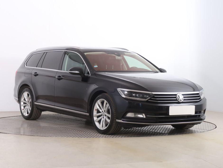 Volkswagen Passat - 2015