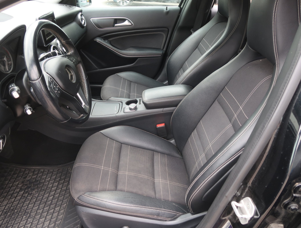 Mercedes-Benz A