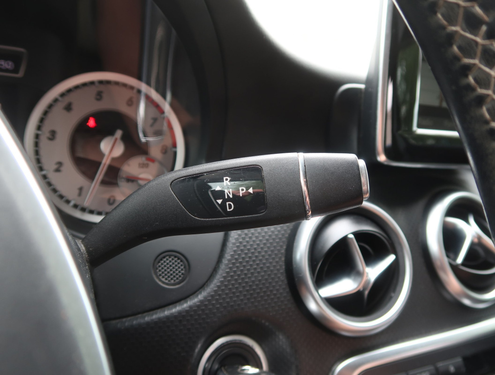 Mercedes-Benz A