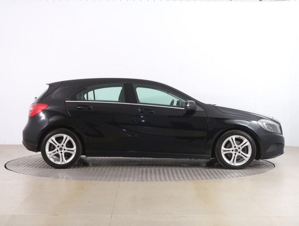 Mercedes-Benz A
