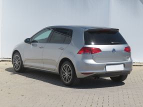 Volkswagen Golf - 2014