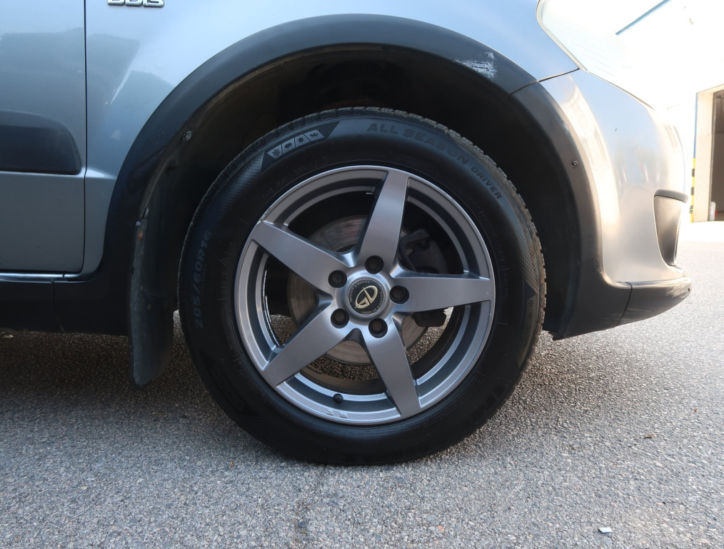 Suzuki SX4