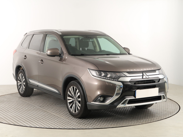 Mitsubishi Outlander 2019