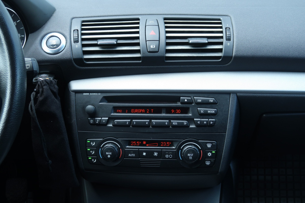 BMW 1