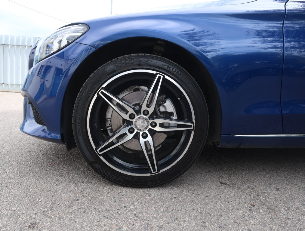 Mercedes-Benz C