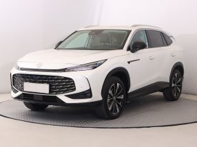 MG HS - 2025
