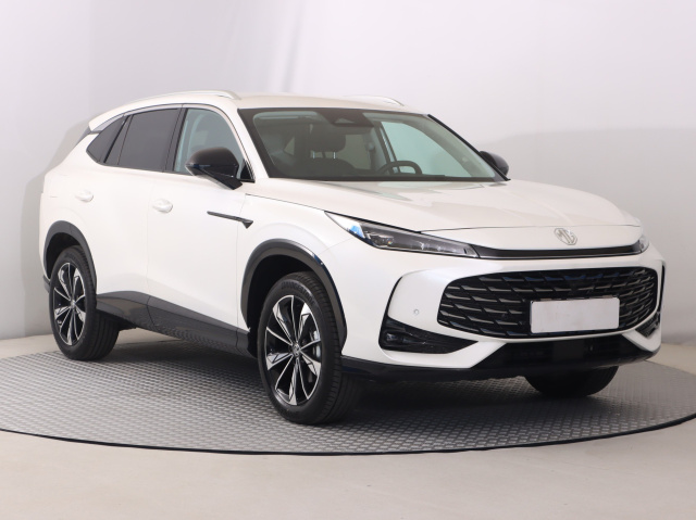 MG HS 2025