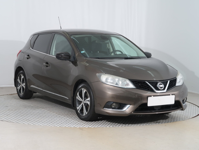 Nissan Pulsar 2015