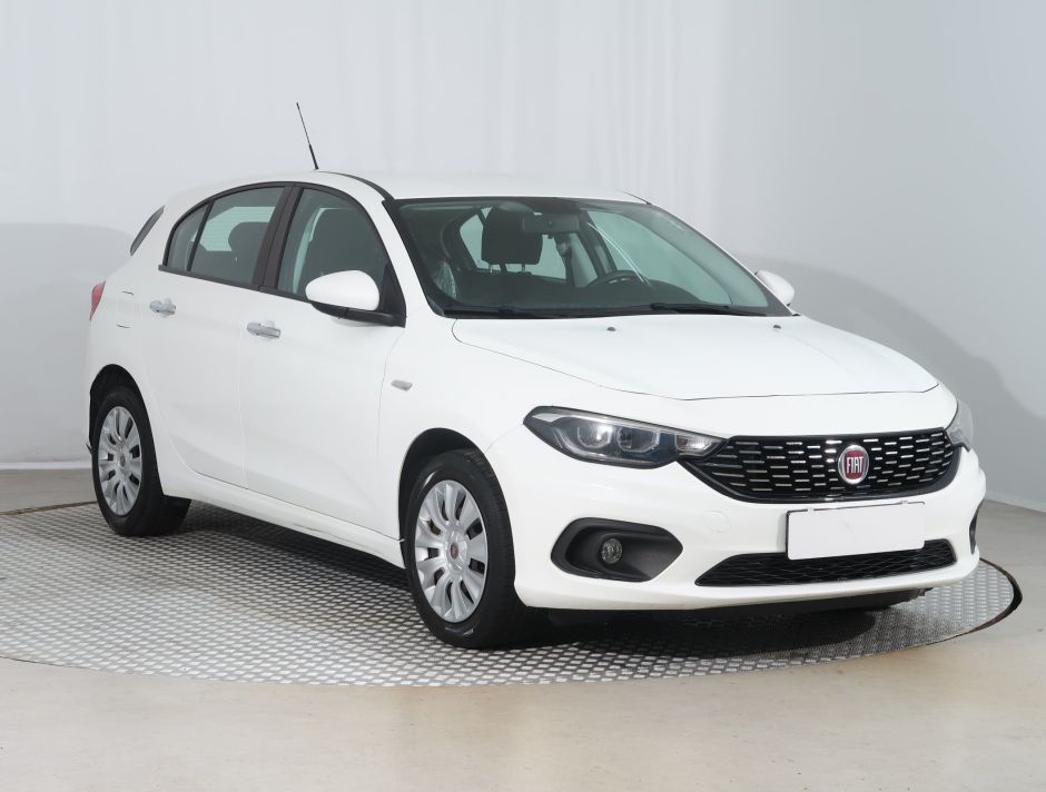 Fiat Tipo - 2017