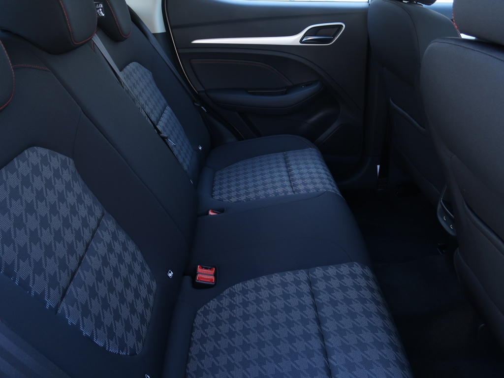 MG ZS SUV
