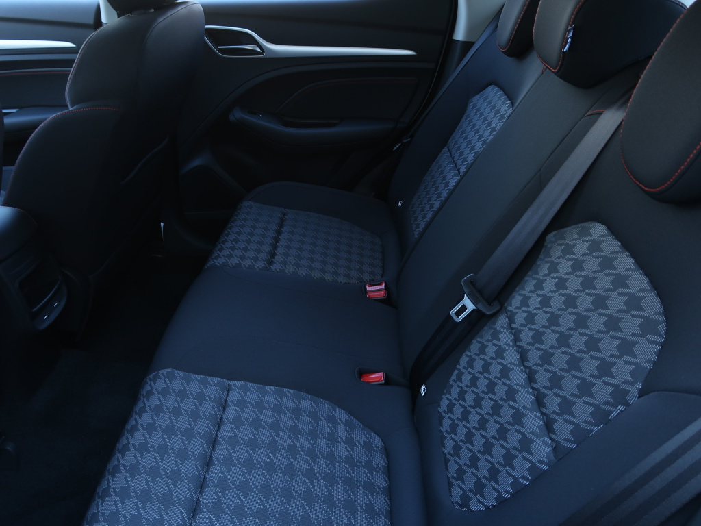 MG ZS SUV