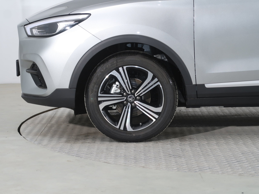 MG ZS SUV